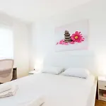 Apartment Elena