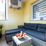 Apartment Elena